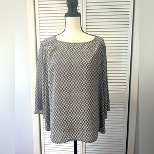 The Limited Blouse (Black & White)